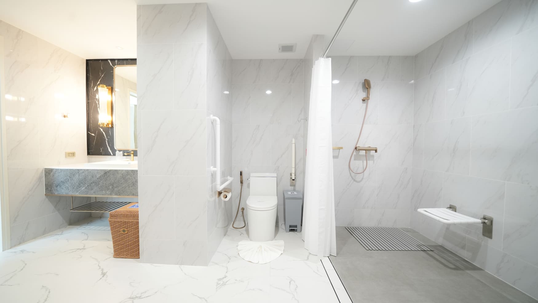 Royal Suvarnabhumi Suite (Elite Ward 15) ภาพที่ 11